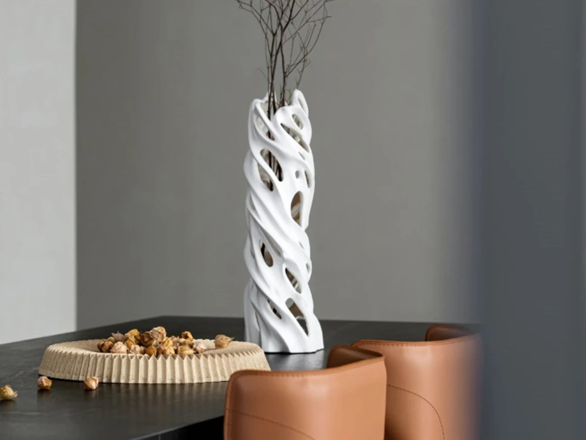 feature post